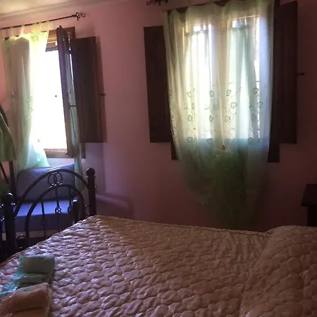 Sa Perda Lada ファームステイ フルミニマッジョーレ