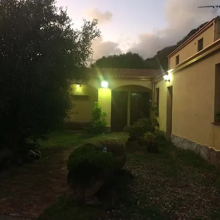 Alloggio per agriturismo Sa Perda Lada Fluminimaggiore