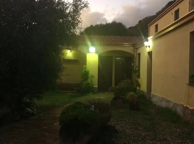 ファームステイ Sa Perda Lada フルミニマッジョーレ